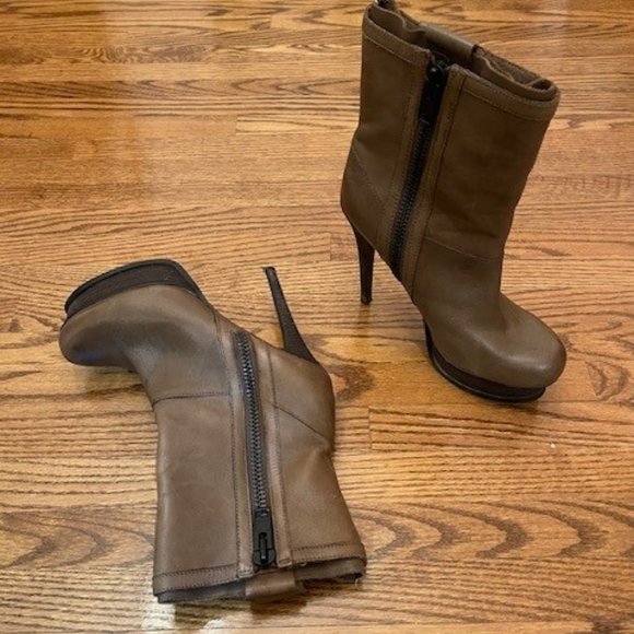 Calvin Klein Ginette Platform Boots - Picture 2 of 4